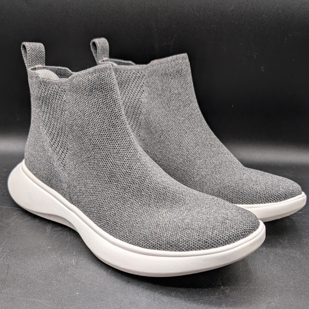 Vivaia Slip On Round Toe Urban Sneaker Boots, Rich Grey, EU 40 US 9 Women EUC